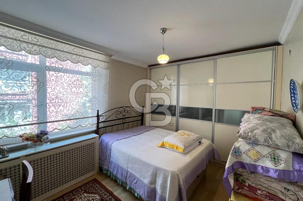 KAVAKLIDERE BANKACI CADDESİ KÖŞE AÇIK OTOPARKLI BİNADA 3+1
