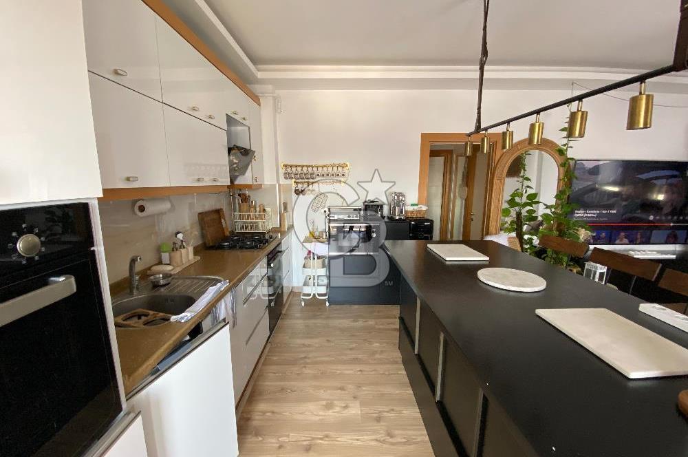 BORNOVA YEŞİLOVA MAH'de SATILIK 2+1 DAİRE