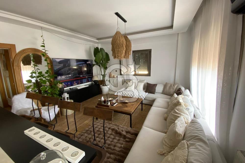 BORNOVA YEŞİLOVA MAH'de SATILIK 2+1 DAİRE