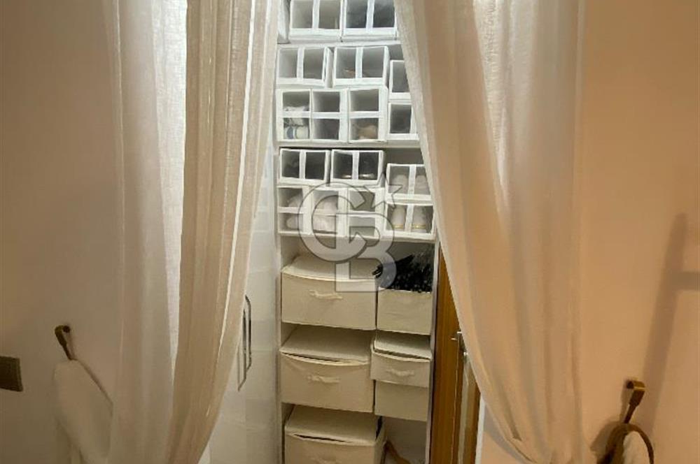BORNOVA YEŞİLOVA MAH'de SATILIK 2+1 DAİRE