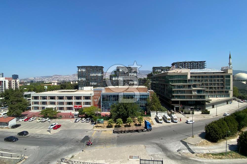 BORNOVA YEŞİLOVA MAH'de SATILIK 2+1 DAİRE