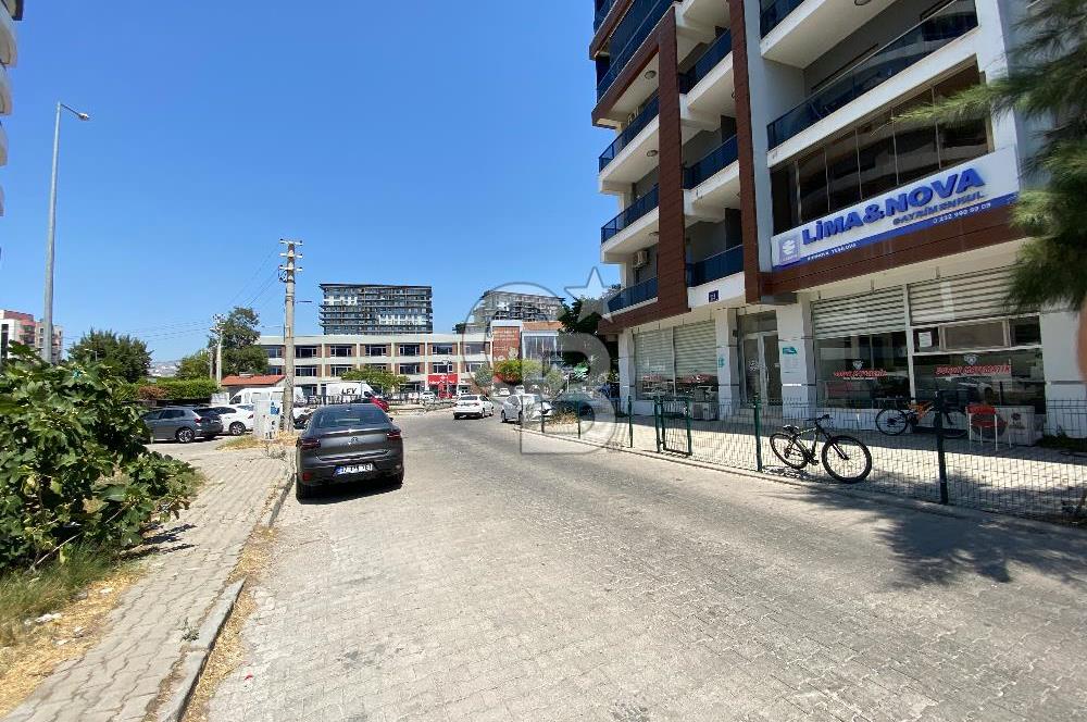 BORNOVA YEŞİLOVA MAH'de SATILIK 2+1 DAİRE