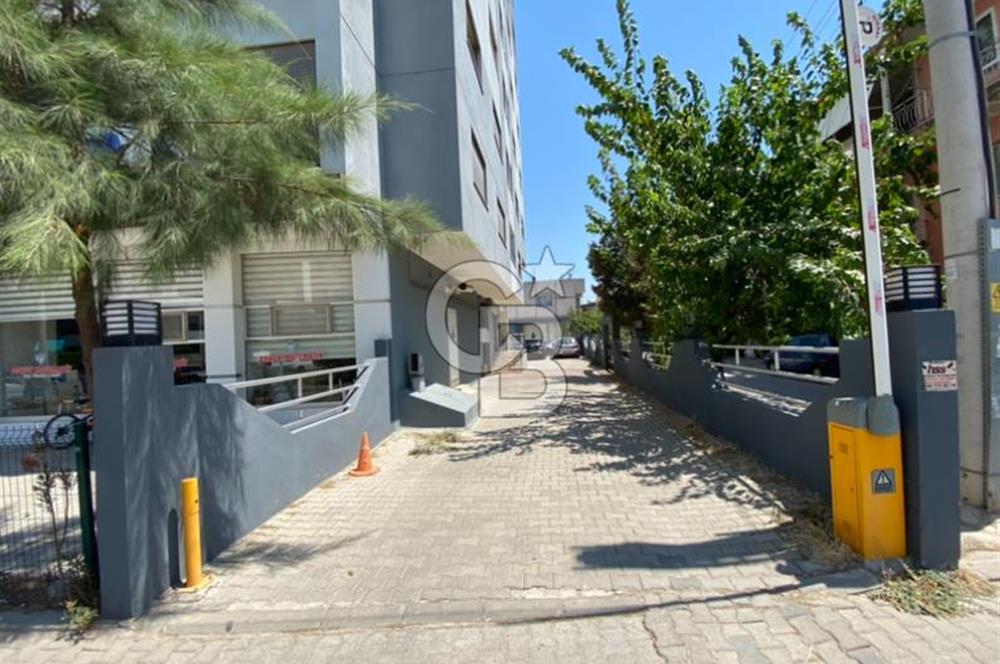 BORNOVA YEŞİLOVA MAH'de SATILIK 2+1 DAİRE