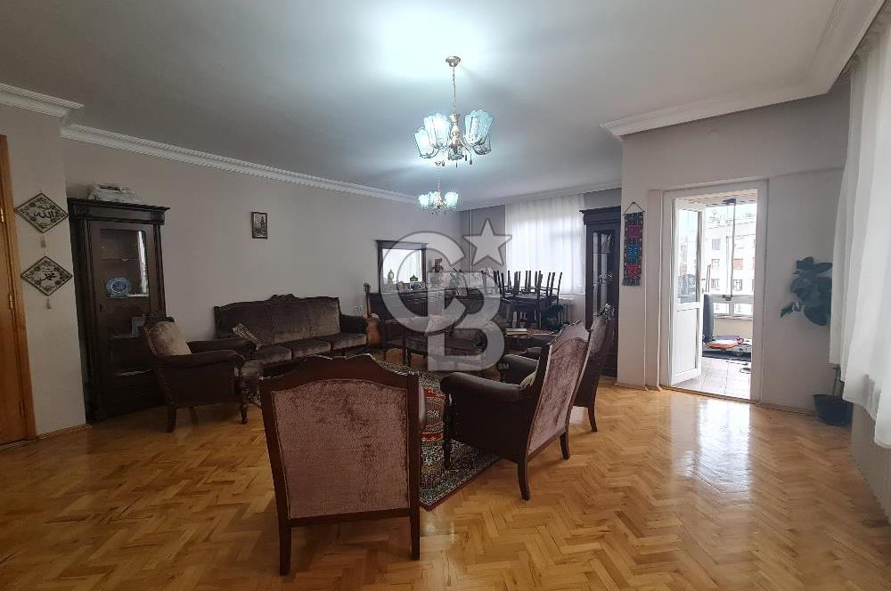 NENE HATUN'DA 3+1 GENİŞ SATILIK DAİRE 