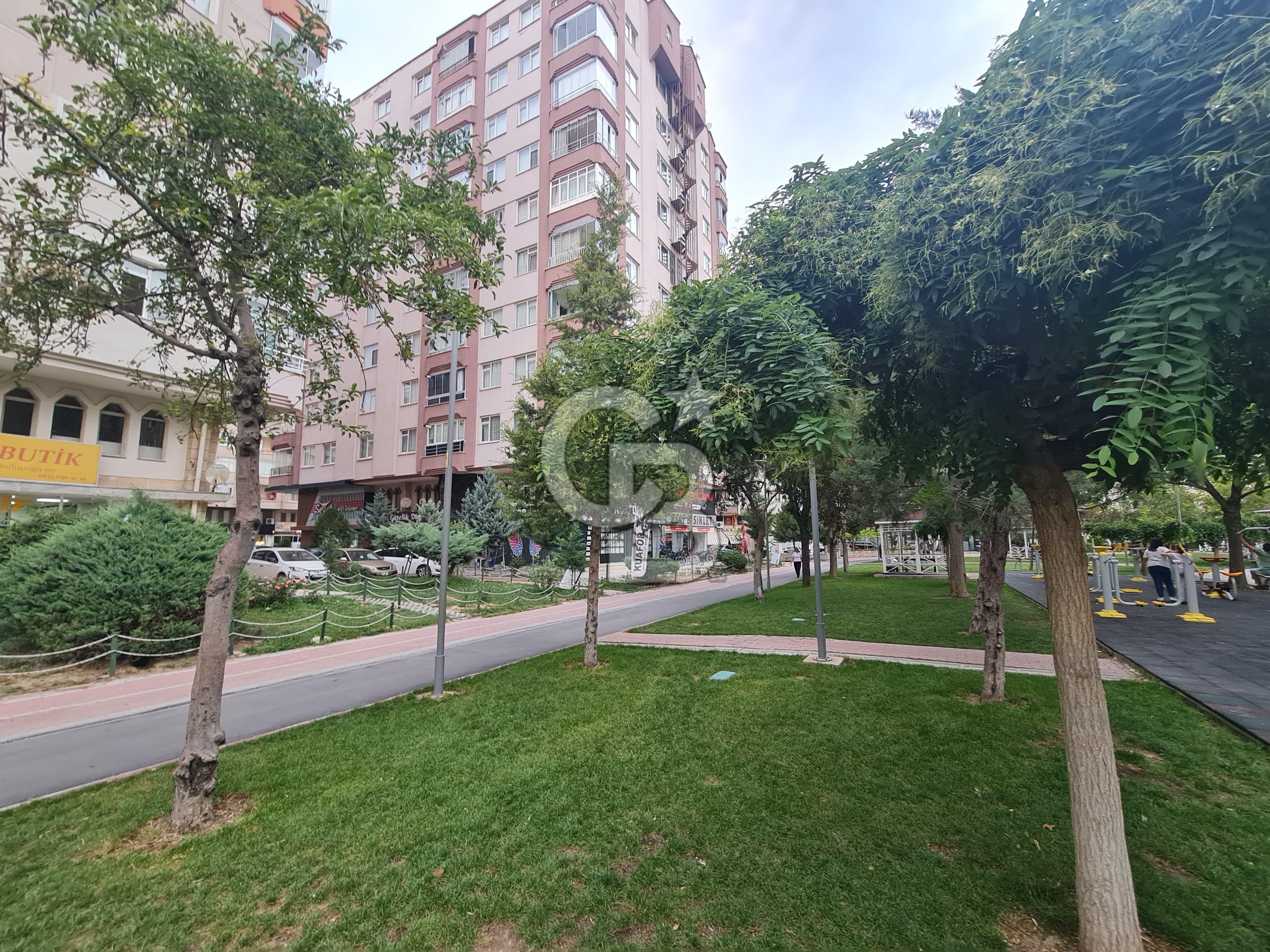NENE HATUN'DA 3+1 GENİŞ SATILIK DAİRE 