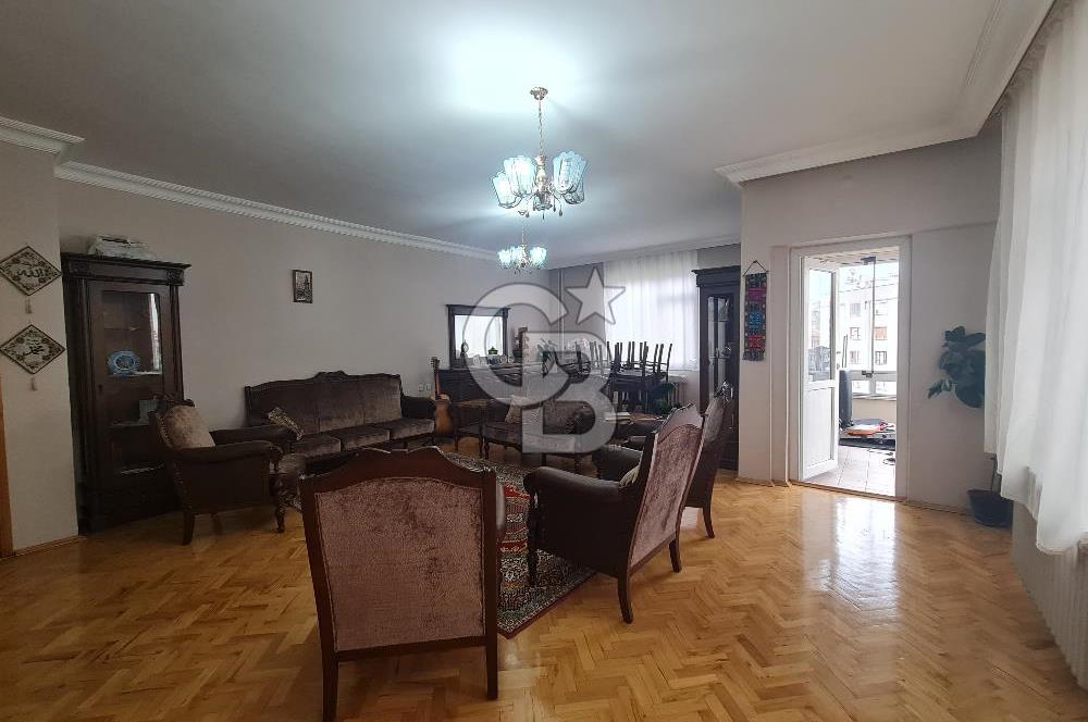 NENE HATUN'DA 3+1 GENİŞ SATILIK DAİRE 