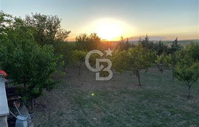 ÖzÇağla Sitesi 2 Katlı Villa, 5 Dönüm Arsa ile Birlikte Satılık 