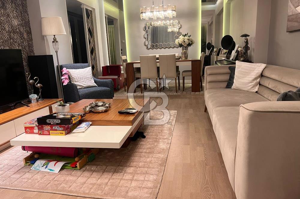 BOSTANLI'DA SATILIK DUBLEKS 5+1 TERASLI OTOPARKLI DAİRE