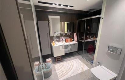 BOSTANLI'DA SATILIK DUBLEKS 5+1 TERASLI OTOPARKLI DAİRE