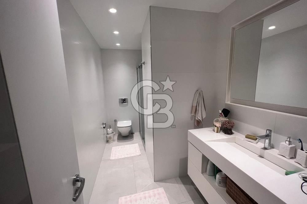 BOSTANLI'DA SATILIK DUBLEKS 5+1 TERASLI OTOPARKLI DAİRE
