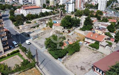 Şehir merkezinde 2 daire getirili arsa
