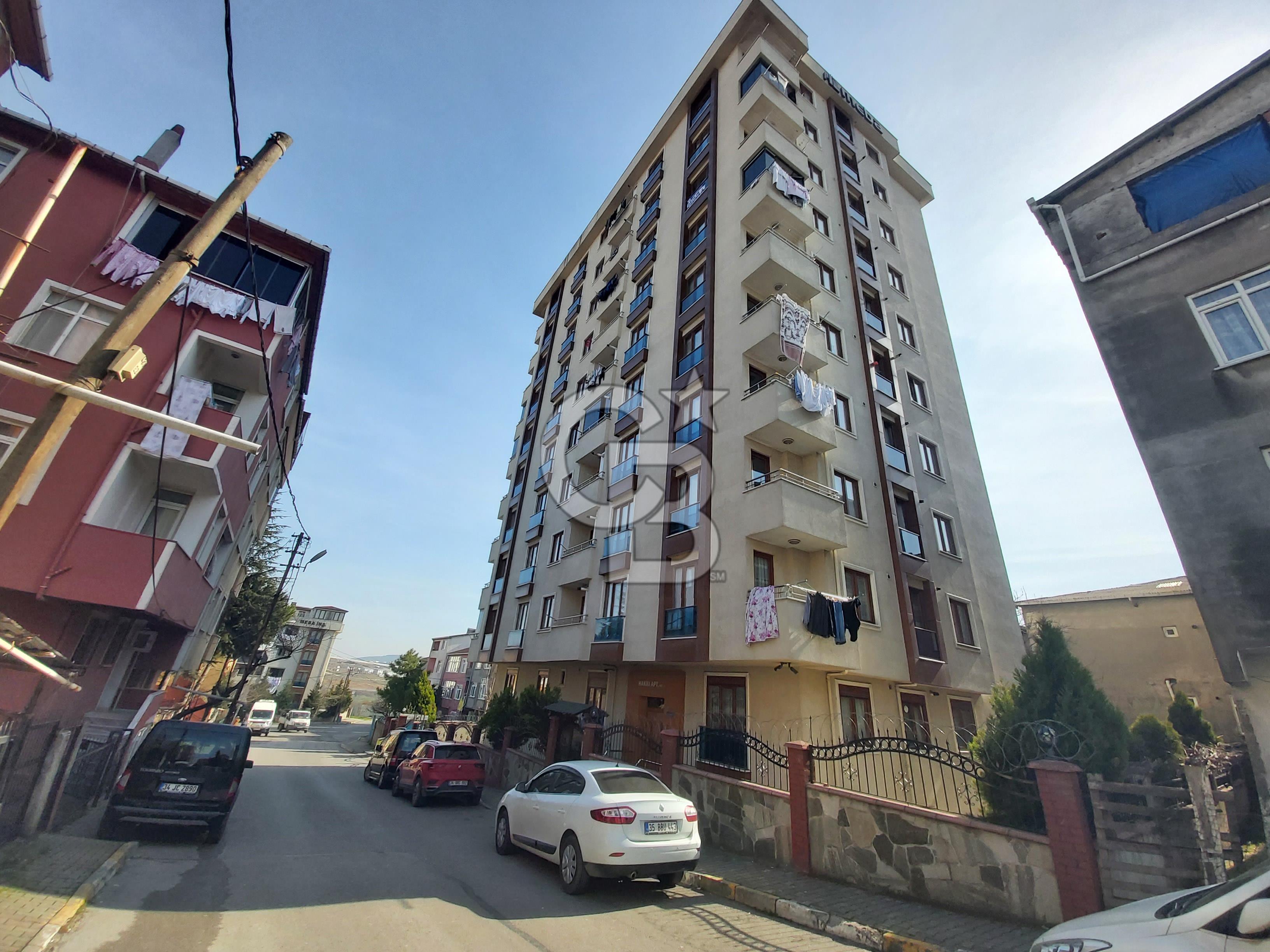 Pendik Kavakpınar Mah' de Ara Kat 3+1 130 m² Satılık Daire