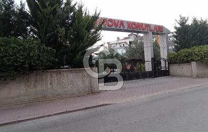 STADYUM YAKINI SİTE İÇİ GENİŞ VE KULLANIŞLI SATILIK DAİRE