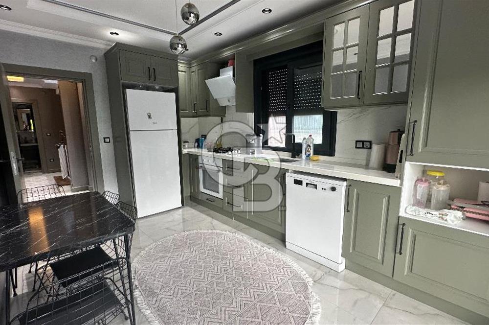 Şile de Denize 700 m Mesafede 470m2 Arsaya Kurulu Satılık Villa