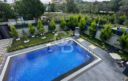 Şile de Denize 700 m Mesafede 470m2 Arsaya Kurulu Satılık Villa