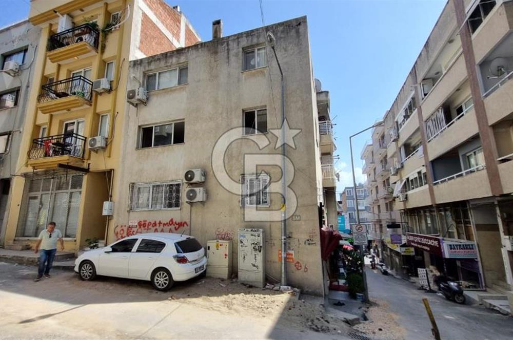 Bayraklı Sevgi Yoluna Yürüme Mesafesinde Satılık Dükkan