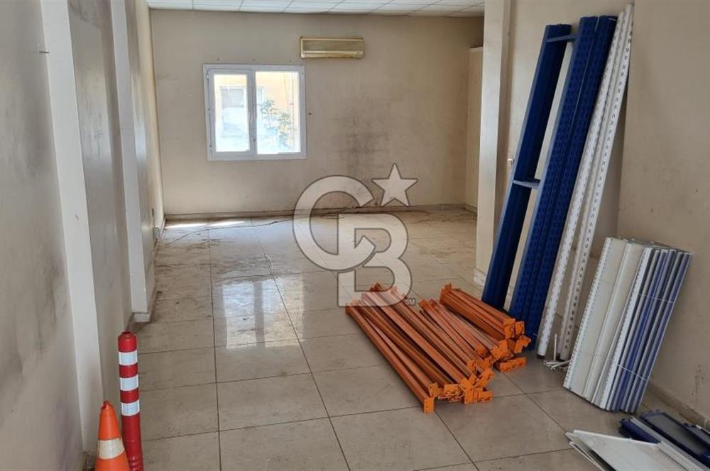 Bayraklı Sevgi Yoluna Yürüme Mesafesinde Satılık Dükkan