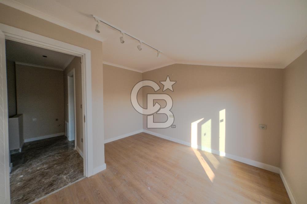 Panaromik Manzaralı Satılık 3+1 Teraslı Çatı Dubleks Daire