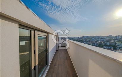 Panaromik Manzaralı Satılık 3+1 Teraslı Çatı Dubleks Daire