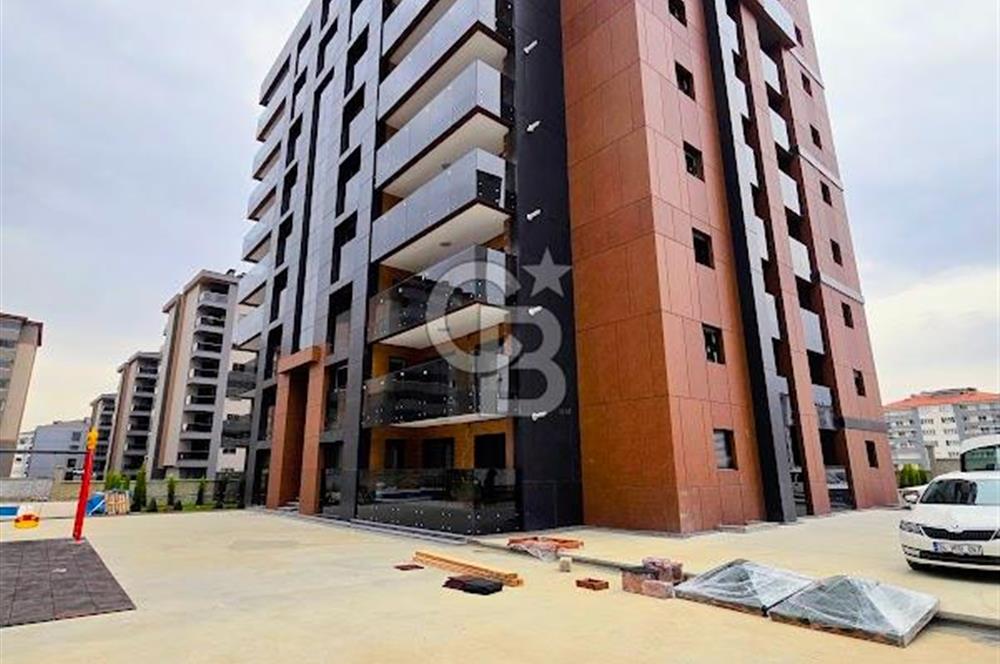 Şemikler Rising Residence Sitesi'nde 170 M² Satılık 3+1 Daireler