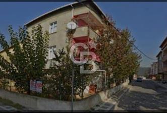 AŞAĞI DUDULLU HUZUR MAHALLESİNDE SİNPAŞ A KOMŞU SATILIK BİNA