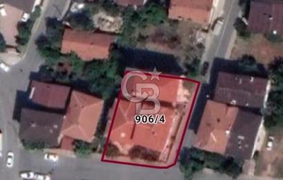 AŞAĞI DUDULLU HUZUR MAHALLESİNDE SİNPAŞ A KOMŞU SATILIK BİNA