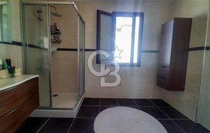 Çeşme Alaçatı’da Satılık Tam Müstakil Villa