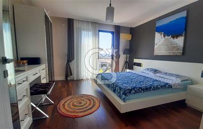 Çeşme Alaçatı’da Satılık Tam Müstakil Villa