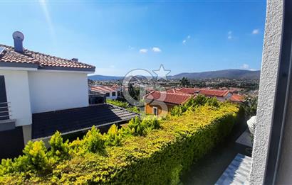 Çeşme Alaçatı’da Satılık Tam Müstakil Villa