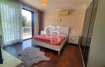 Çeşme Alaçatı’da Satılık Tam Müstakil Villa