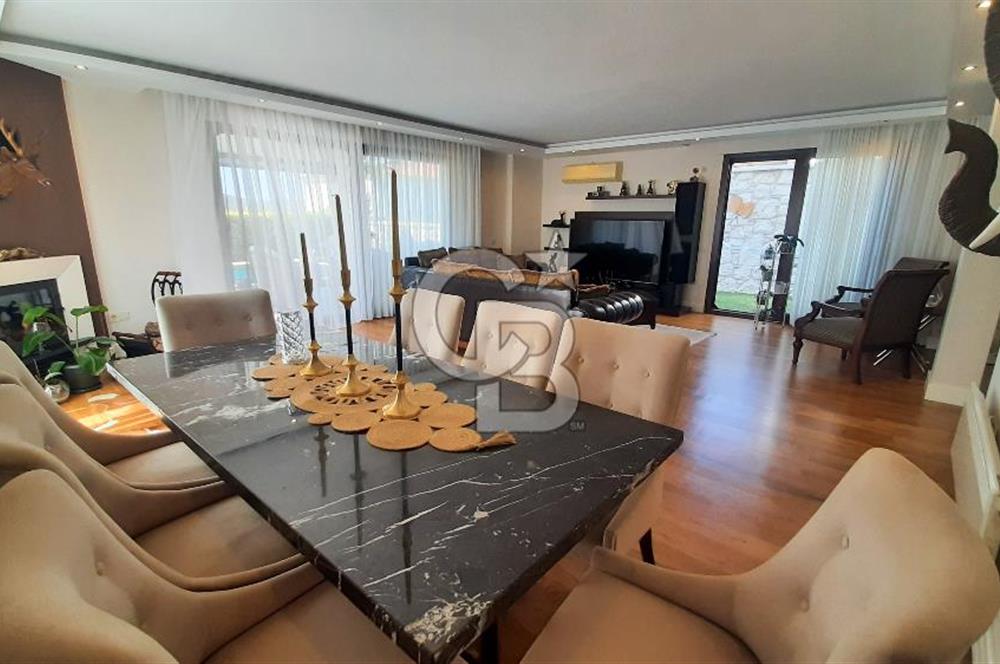 Çeşme Alaçatı’da Satılık Tam Müstakil Villa