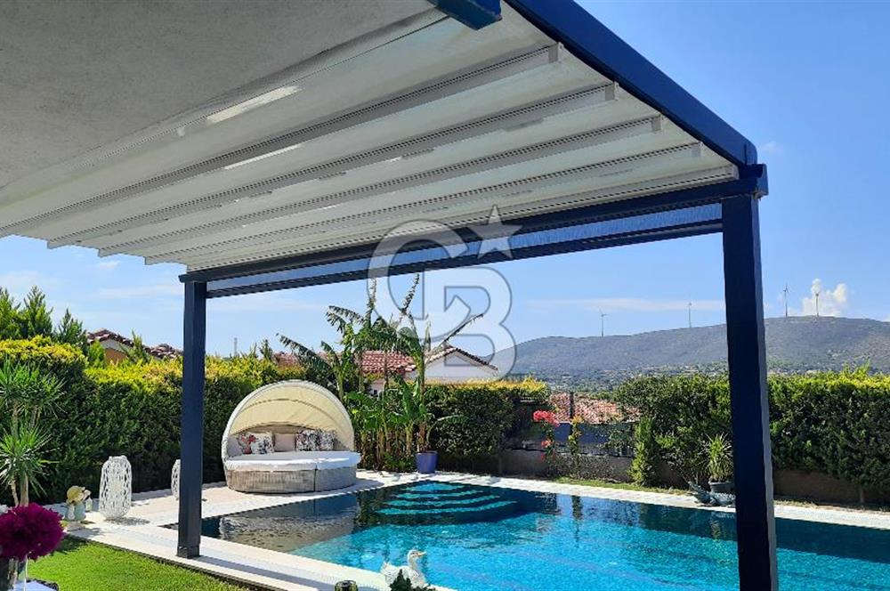 Çeşme Alaçatı’da Satılık Tam Müstakil Villa