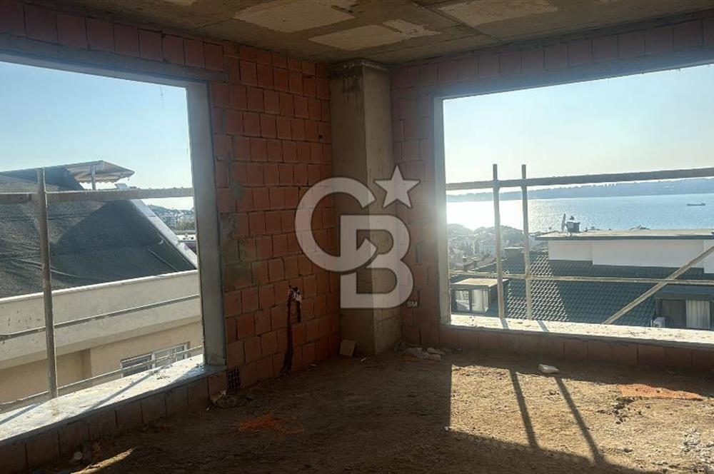 BÜYÜKÇEKMECE ATATÜRK MAHALLESİNDE DENİZ MANZARALI ÇATI DUBLEKSİ 150 M2