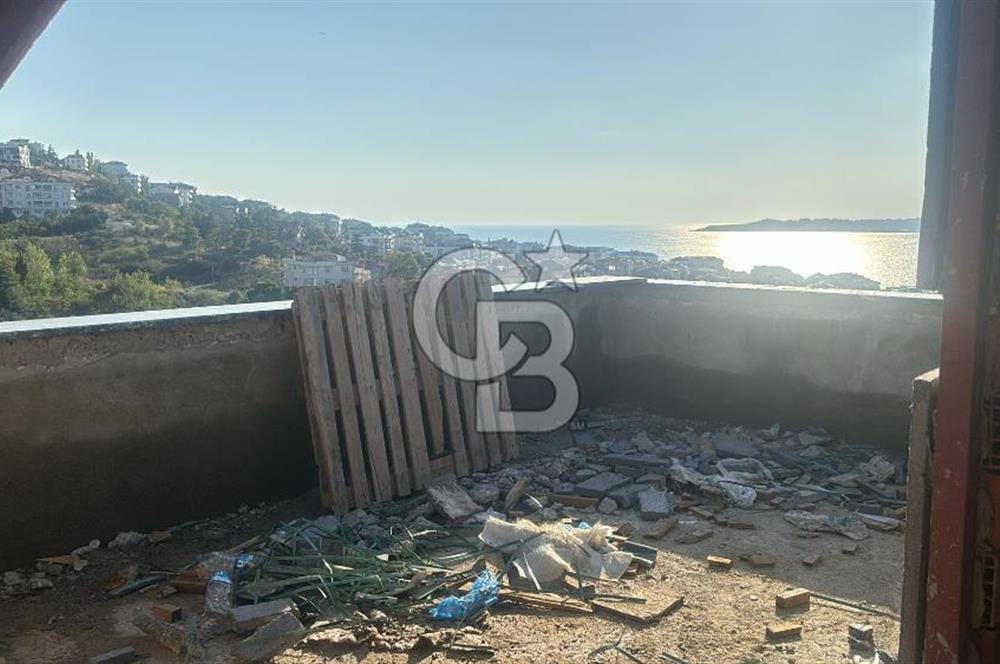 BÜYÜKÇEKMECE ATATÜRK MAHALLESİNDE DENİZ MANZARALI ÇATI DUBLEKSİ 150 M2