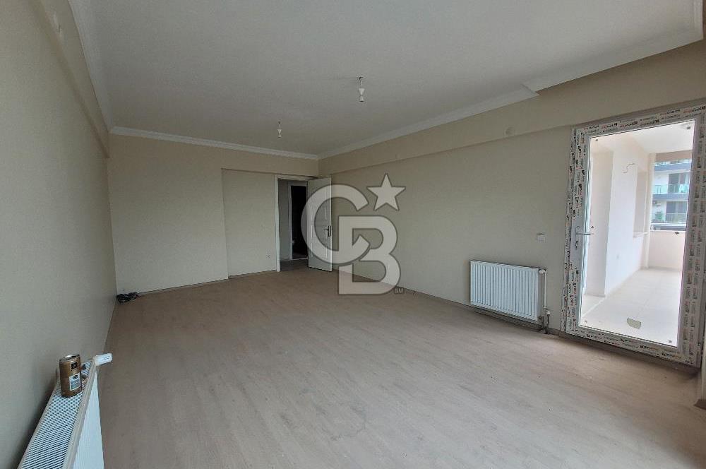 Bayraklı Yamanlar Deniz Manzaralı 3+1 Satılık Daire 