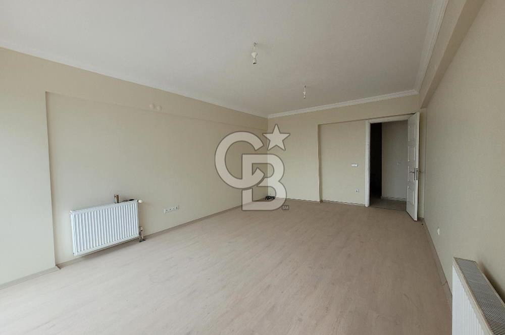Bayraklı Yamanlar Deniz Manzaralı 3+1 Satılık Daire 