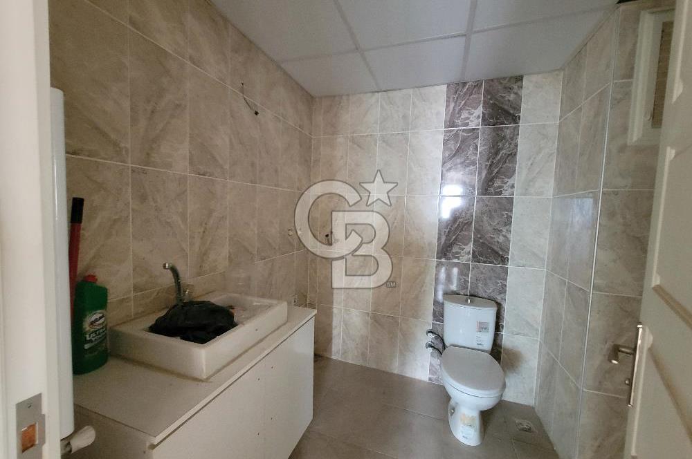 Bayraklı Yamanlar Deniz Manzaralı 3+1 Satılık Daire 