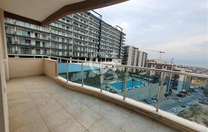 Bayraklı Yamanlar Deniz Manzaralı 3+1 Satılık Daire 