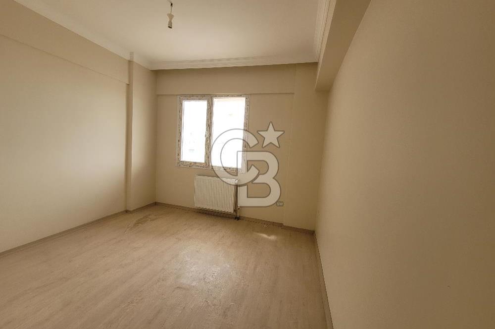 Bayraklı Yamanlar Deniz Manzaralı 3+1 Satılık Daire 