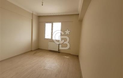 Bayraklı Yamanlar Deniz Manzaralı 3+1 Satılık Daire 