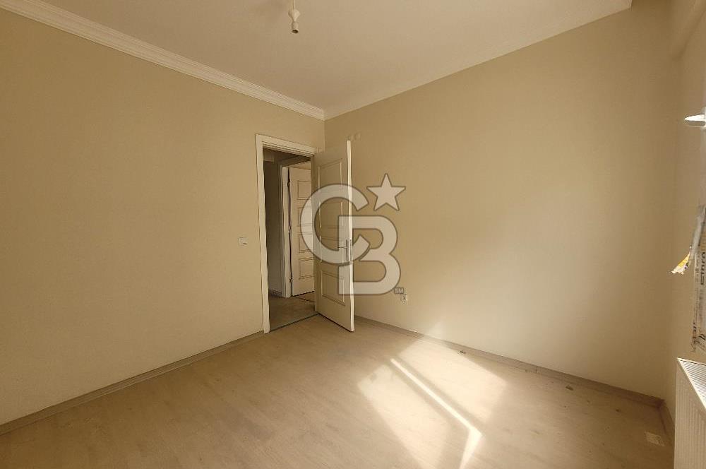 Bayraklı Yamanlar Deniz Manzaralı 3+1 Satılık Daire 