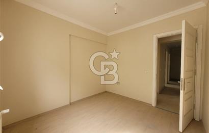 Bayraklı Yamanlar Deniz Manzaralı 3+1 Satılık Daire 