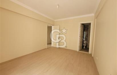 Bayraklı Yamanlar Deniz Manzaralı 3+1 Satılık Daire 