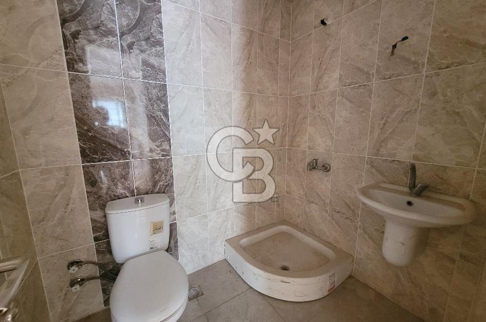 Bayraklı Yamanlar Deniz Manzaralı 3+1 Satılık Daire 