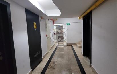 Bayraklı Yamanlar Deniz Manzaralı 3+1 Satılık Daire 