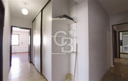 Karşıyaka Mavişehir Albatros Sitesinde Kiralık 3+1 154 M² Daire