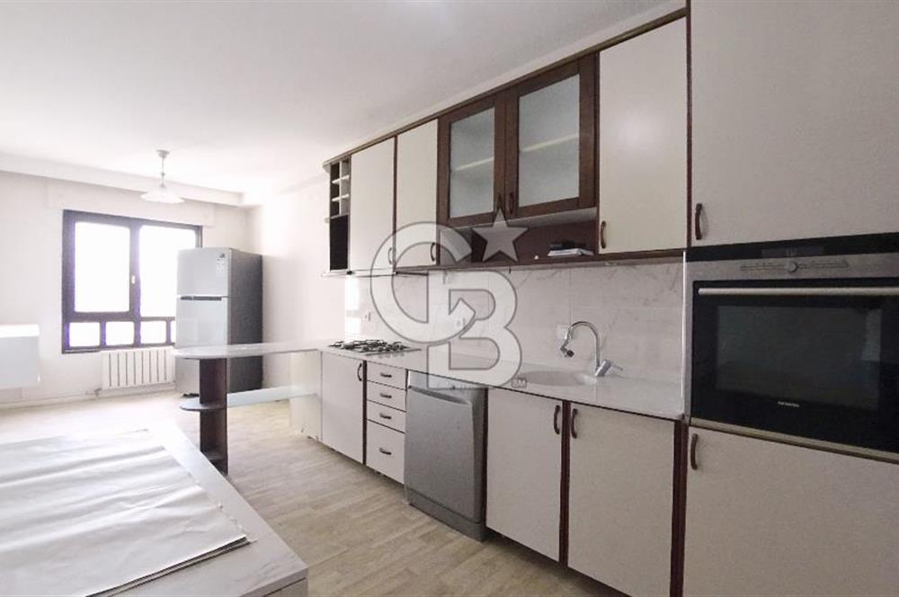 Karşıyaka Mavişehir Albatros Sitesinde Kiralık 3+1 154 M² Daire