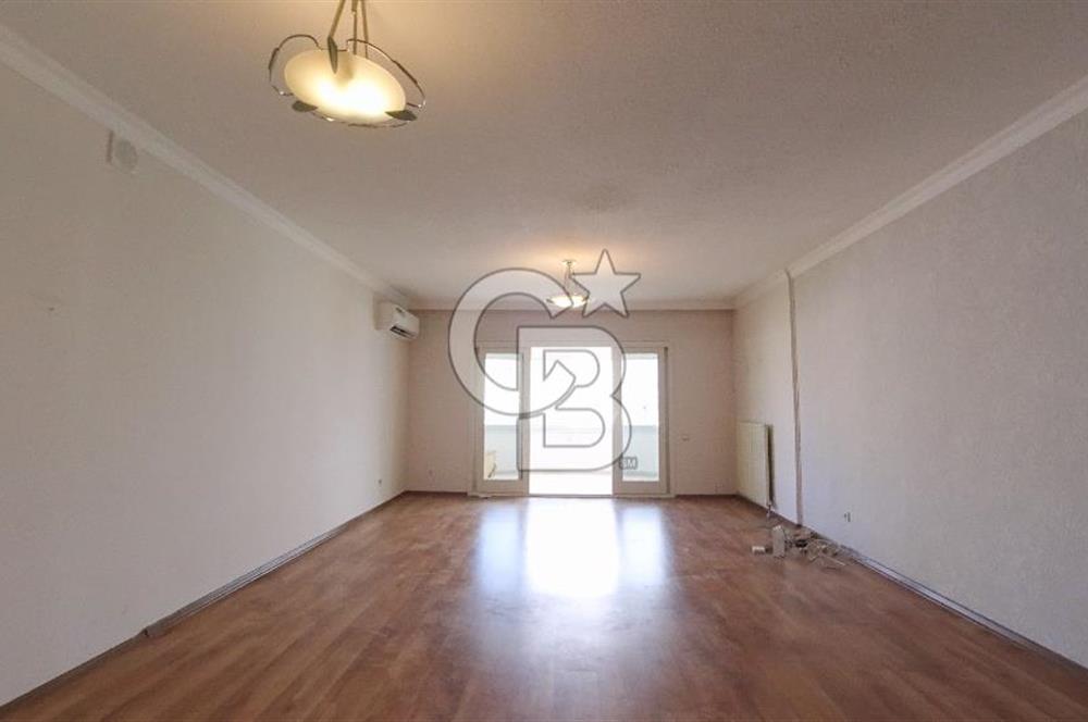 Karşıyaka Mavişehir Albatros Sitesinde Kiralık 3+1 154 M² Daire