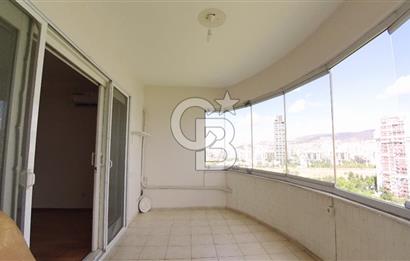 Karşıyaka Mavişehir Albatros Sitesinde Kiralık 3+1 154 M² Daire