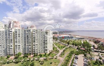 Karşıyaka Mavişehir Albatros Sitesinde Kiralık 3+1 154 M² Daire